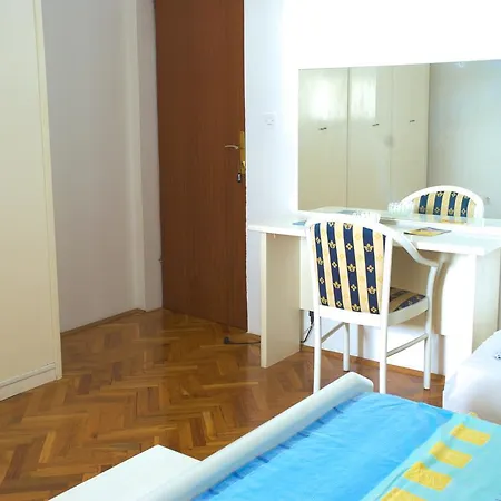 Nada Apartments Porec Exterior photo