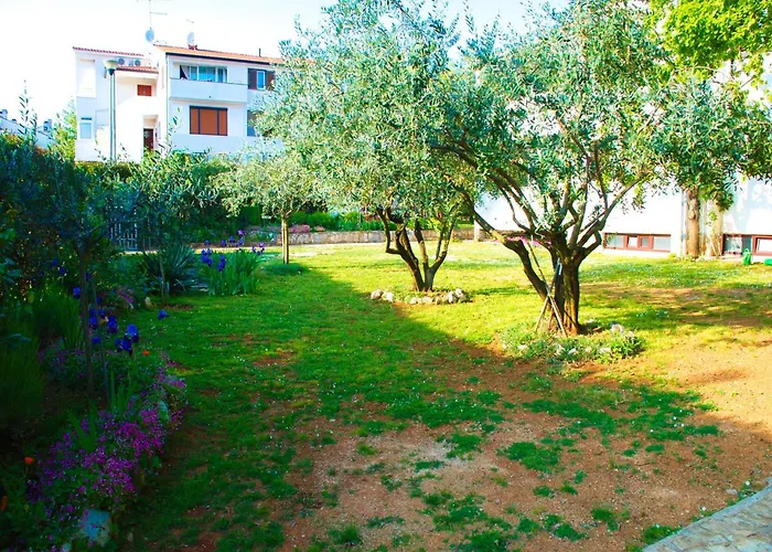Nada Apartments
